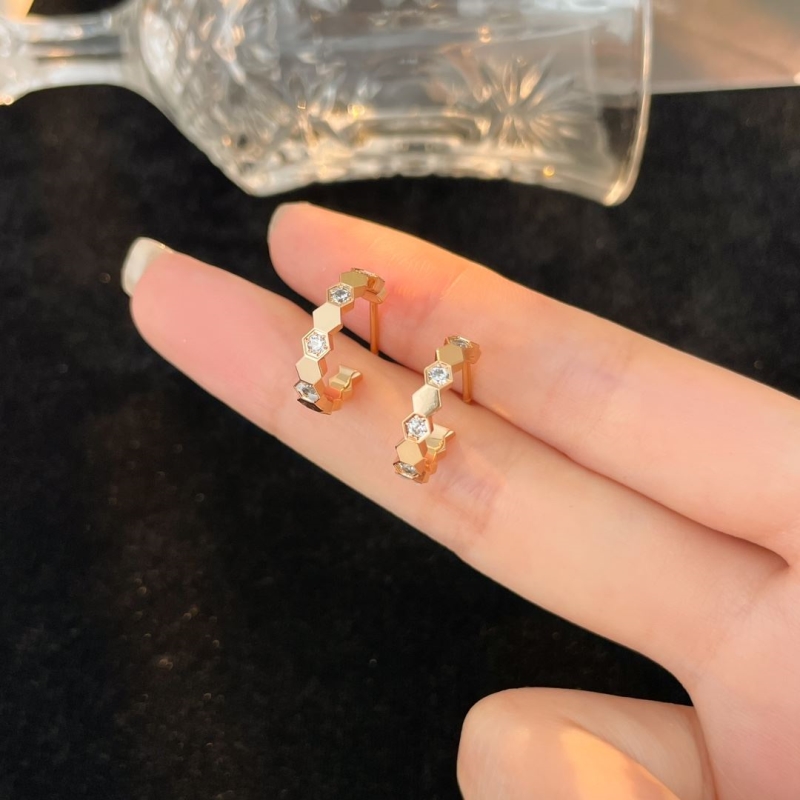 CHAUMET